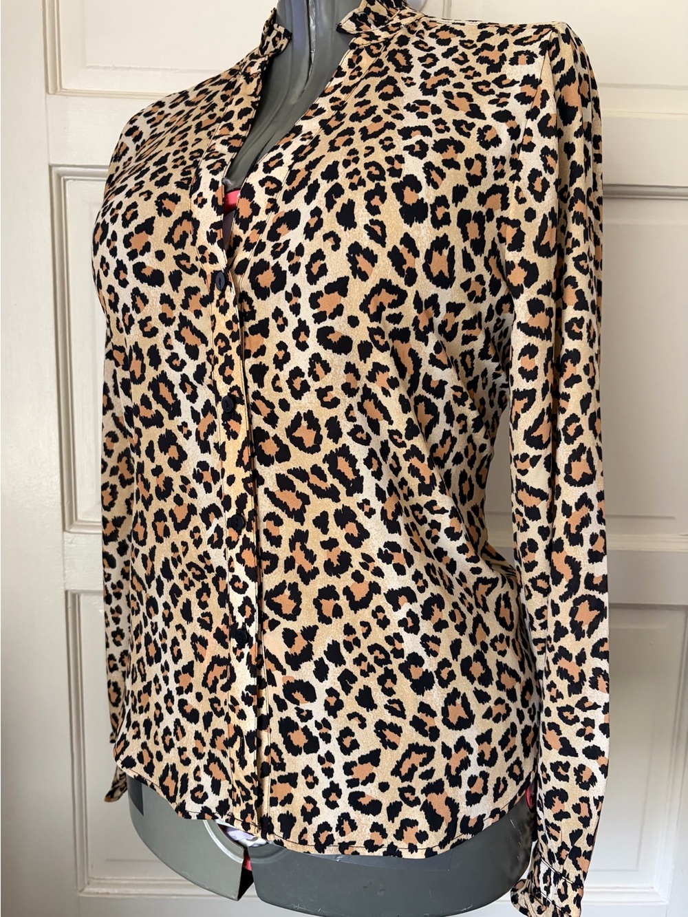 On-34th women’s long sleeve blouse leopard print